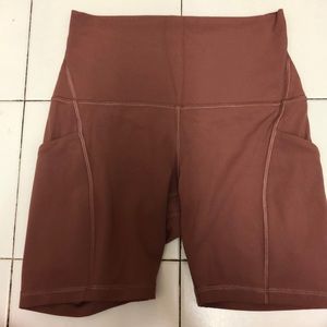 🍋Align shorts with pockets Sz 4 lululemon